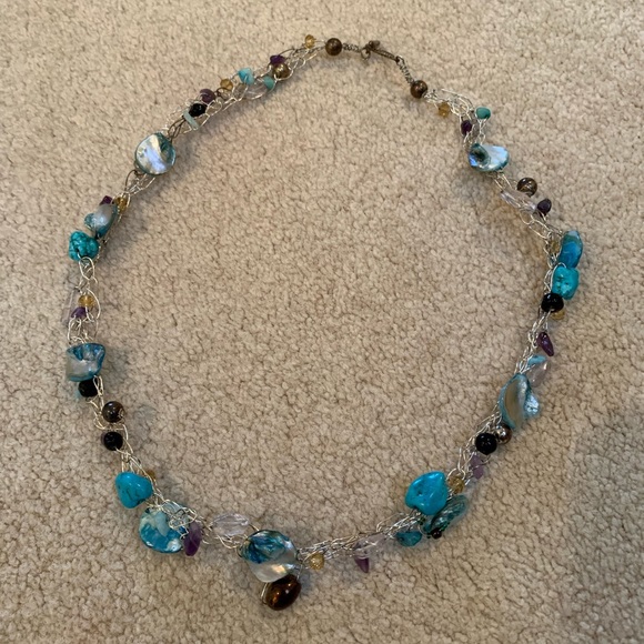 Handcrafted wire and semiprecious stone necklace - Picture 2 of 6